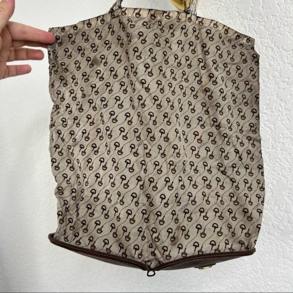 GUCCI Convertible Packable Shopper Tote Wallet - Picture 6 of 7